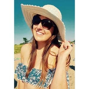 Meet your Posher, Amanda